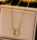 Sleek U loop pendant