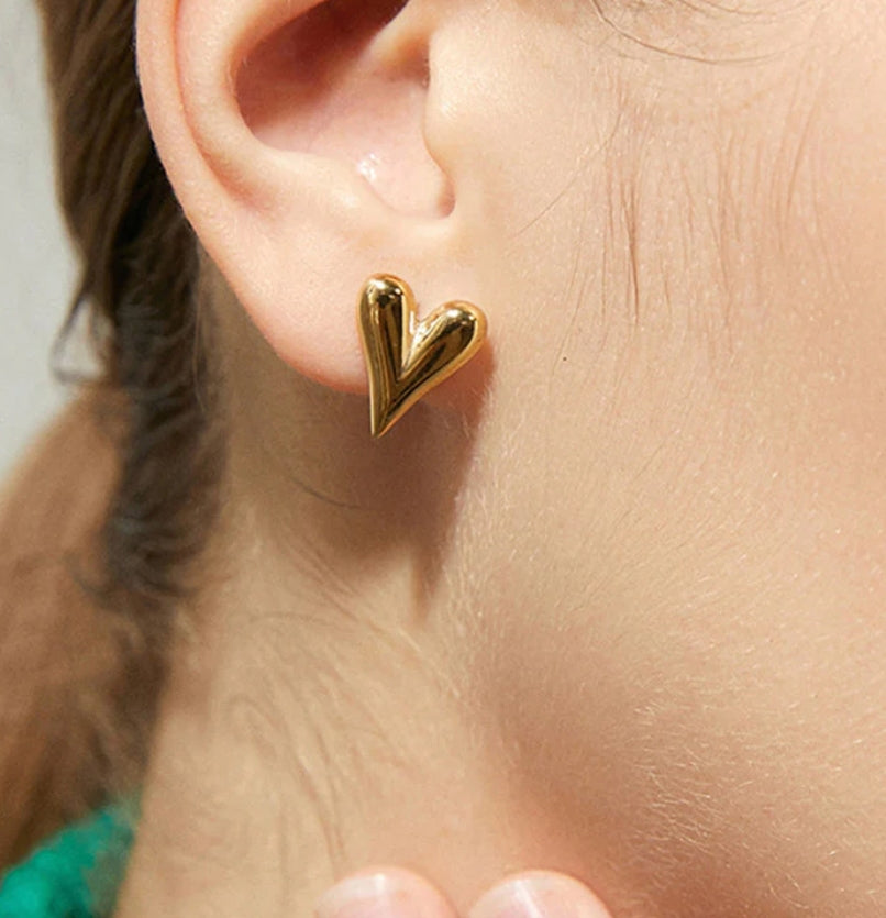 Heart drop anti tarnish earring