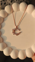 The pearl moon pendant (Rose gold plated)