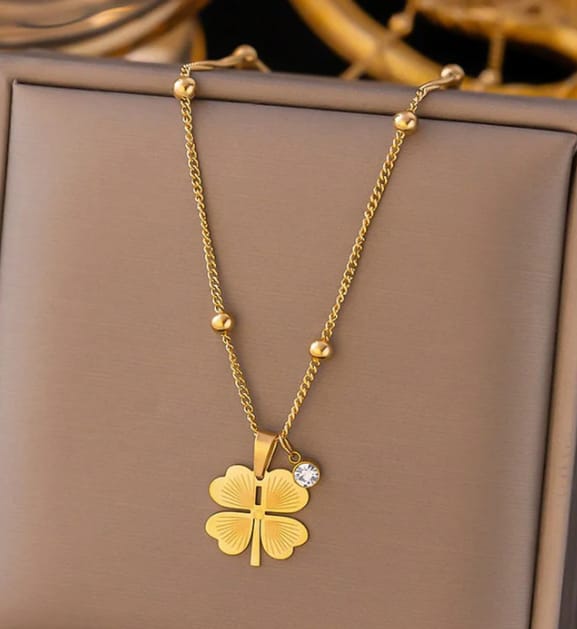 Golden Clover pendant