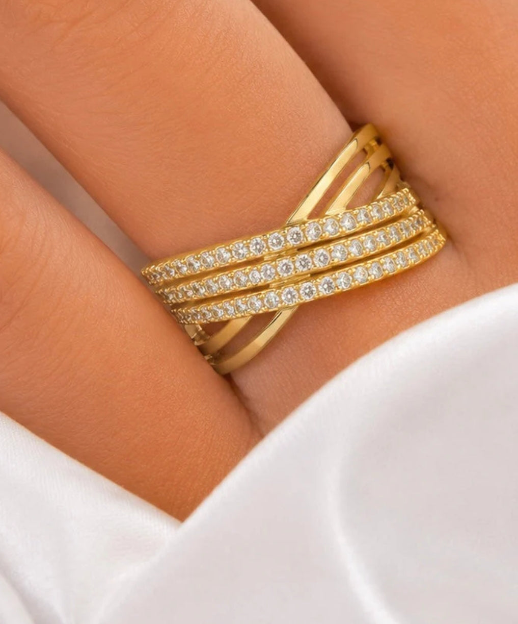 Evaya adjustable ring