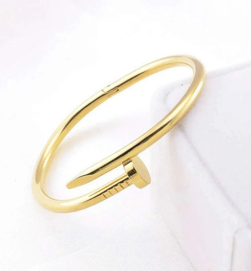 Ryana nail bracelet