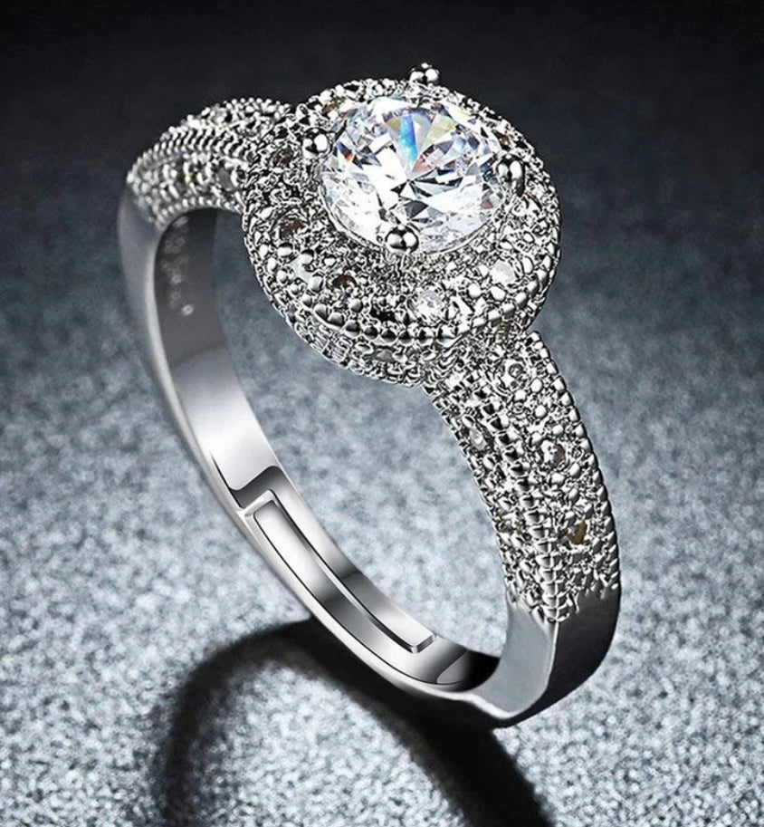 Daisy adjustable ring