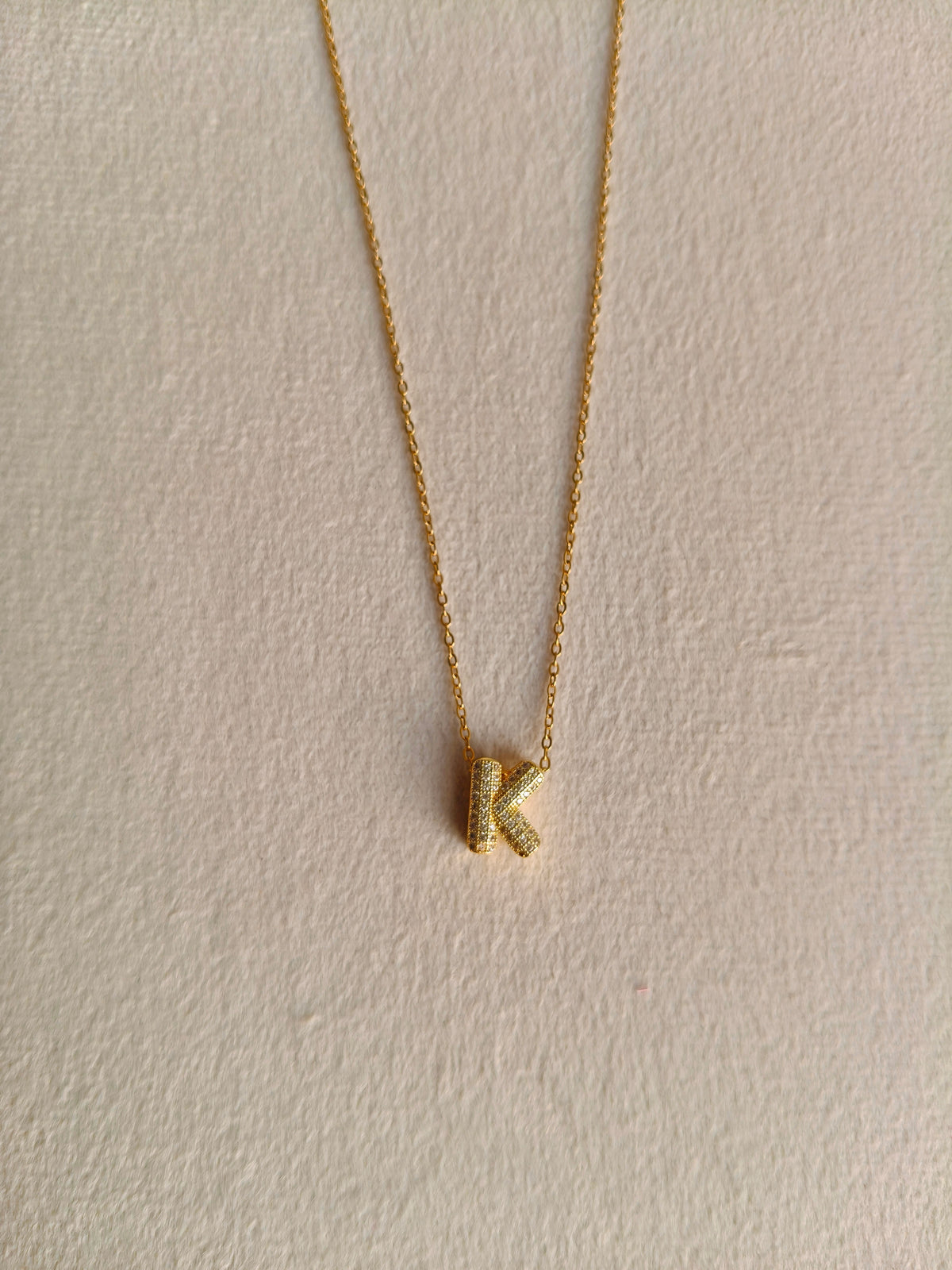 K initial pendant