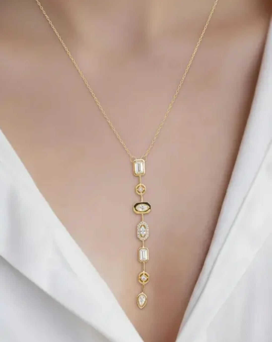 Heliena long pendant