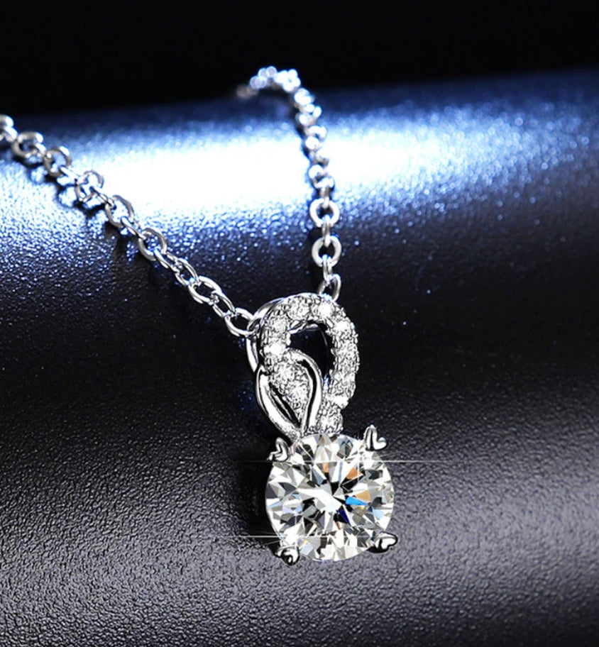 Mayur themed pendant
