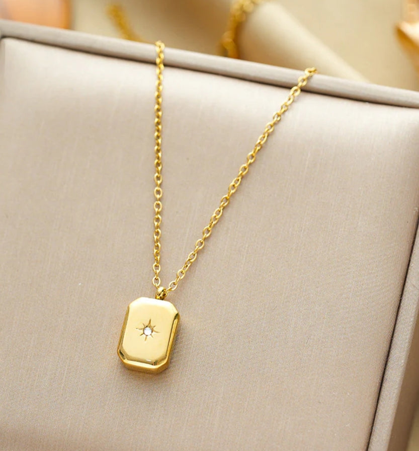 Anne pendant
