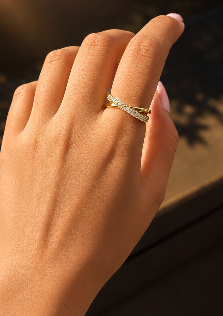 Inaya adjustable ring