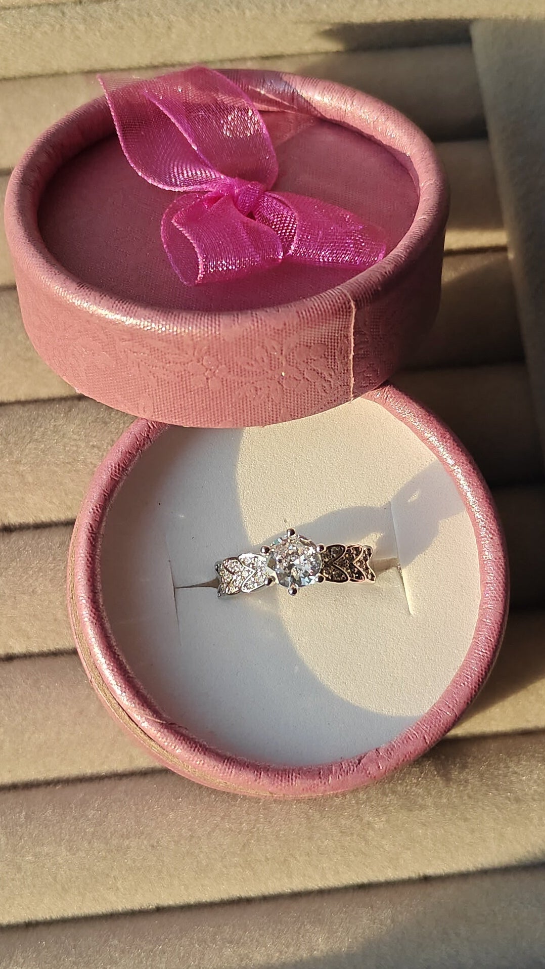 Tiranny silver plated adjustable ring