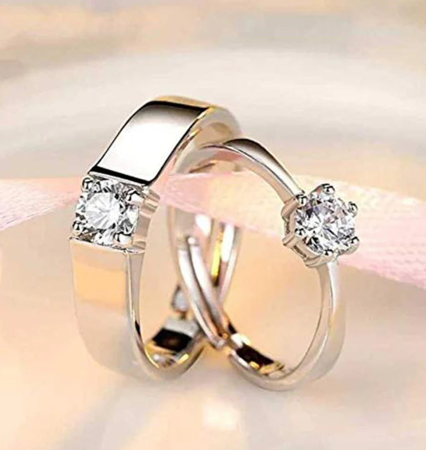 Adormi adjustable couple ring