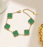 Celebry green clover bracelet