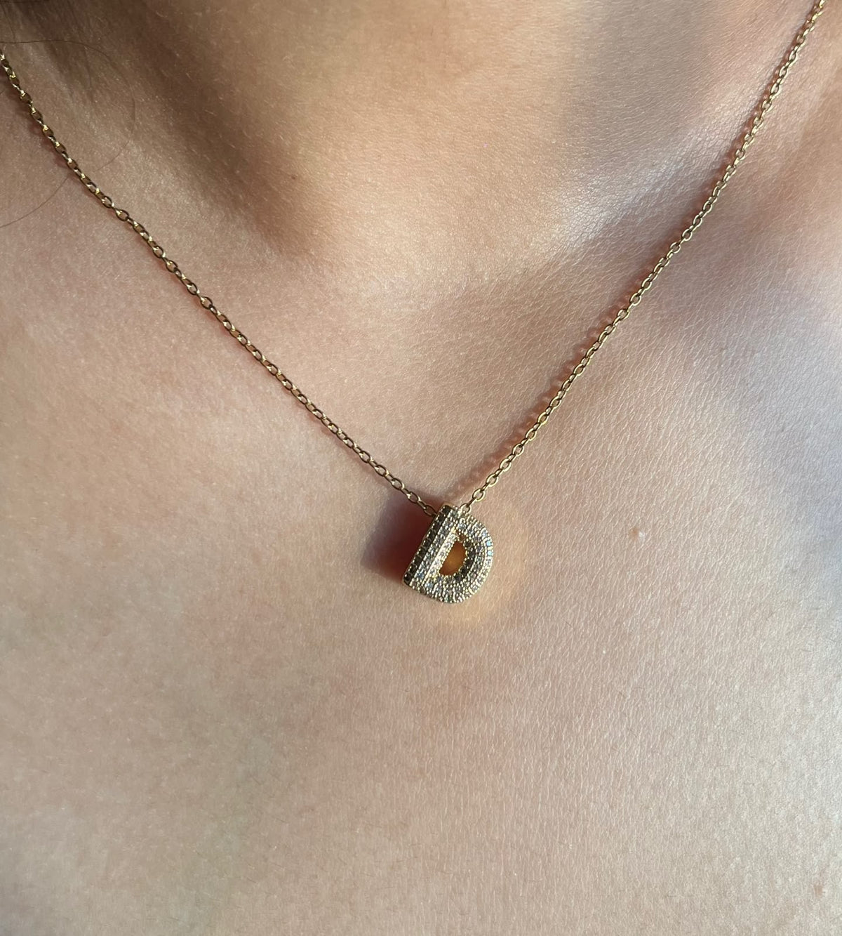 D initial pendant