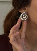 Ella earring