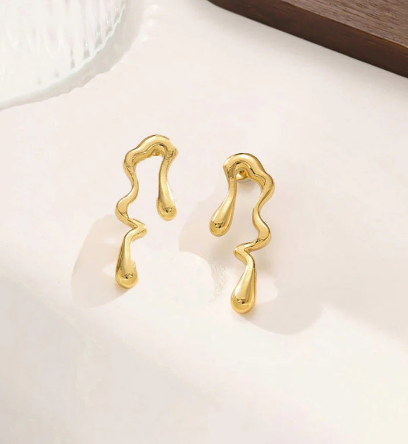 Dazzlyn drop earrings