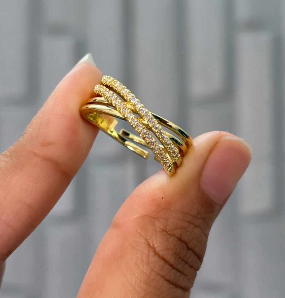 Jennifer adjustable ring