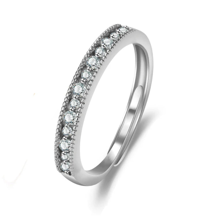 Sipra adjustable ring