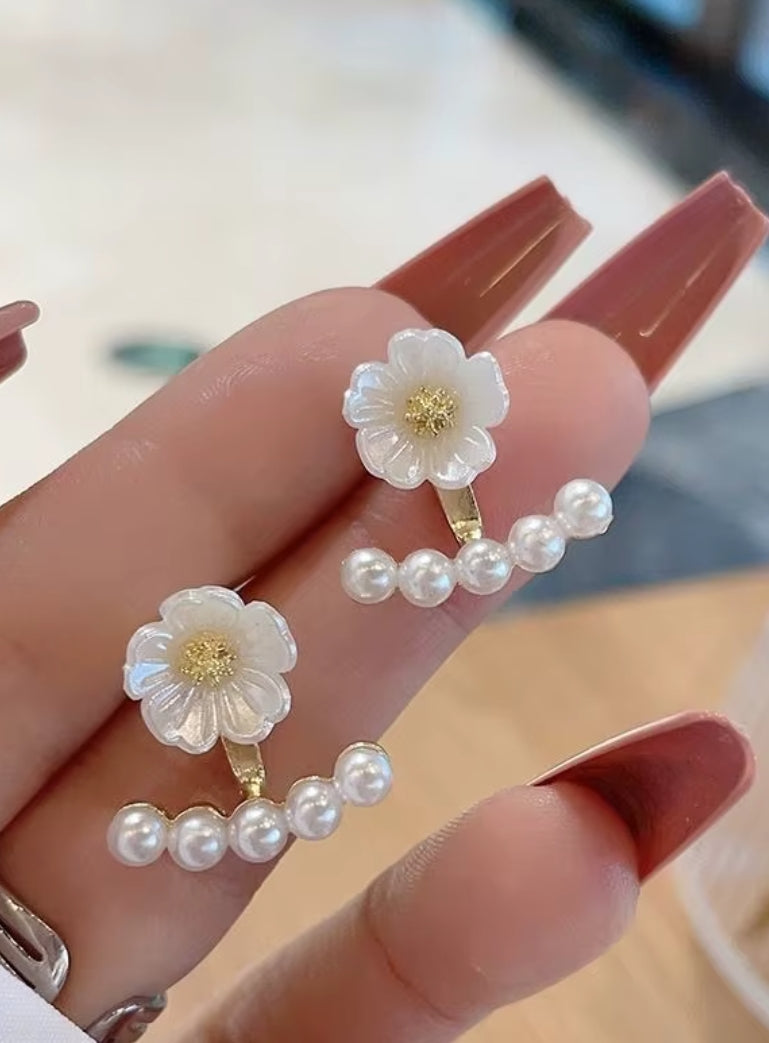 Diana earring