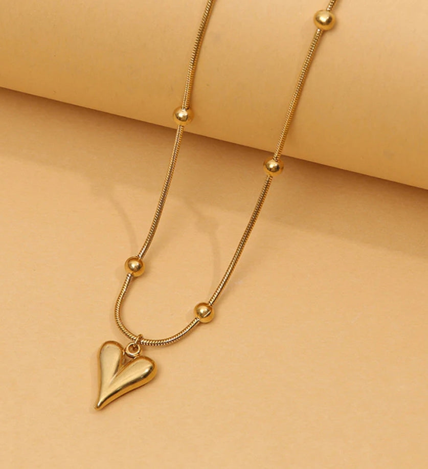 Heart themed pendant