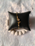 Joy adjustable tulip bracelet