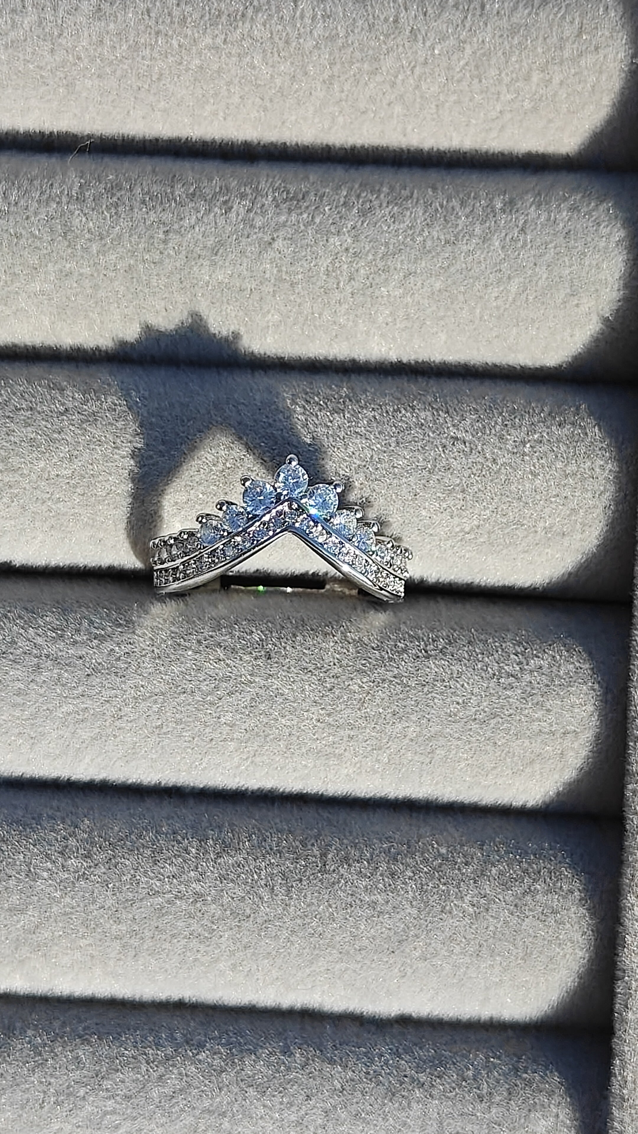 Millie crown shaped ring